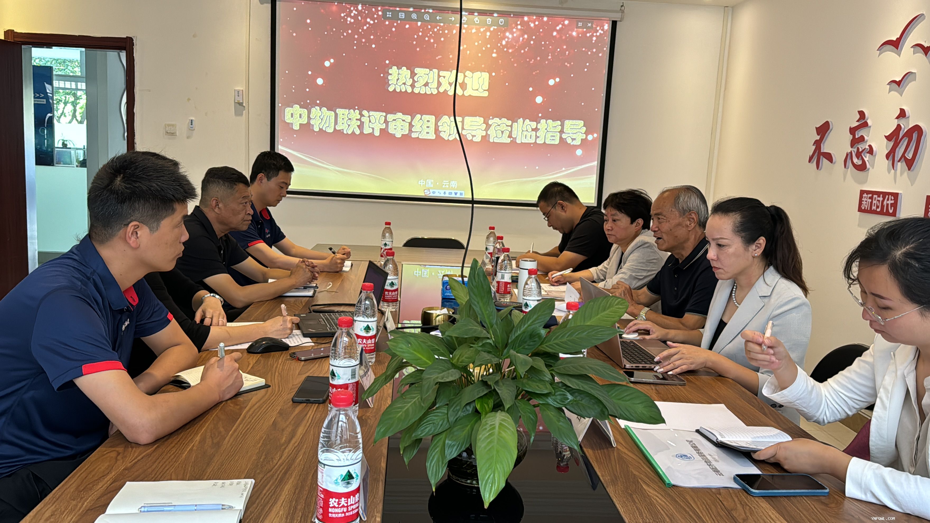 中物聯評審組領導蒞臨配齊物流指導工作